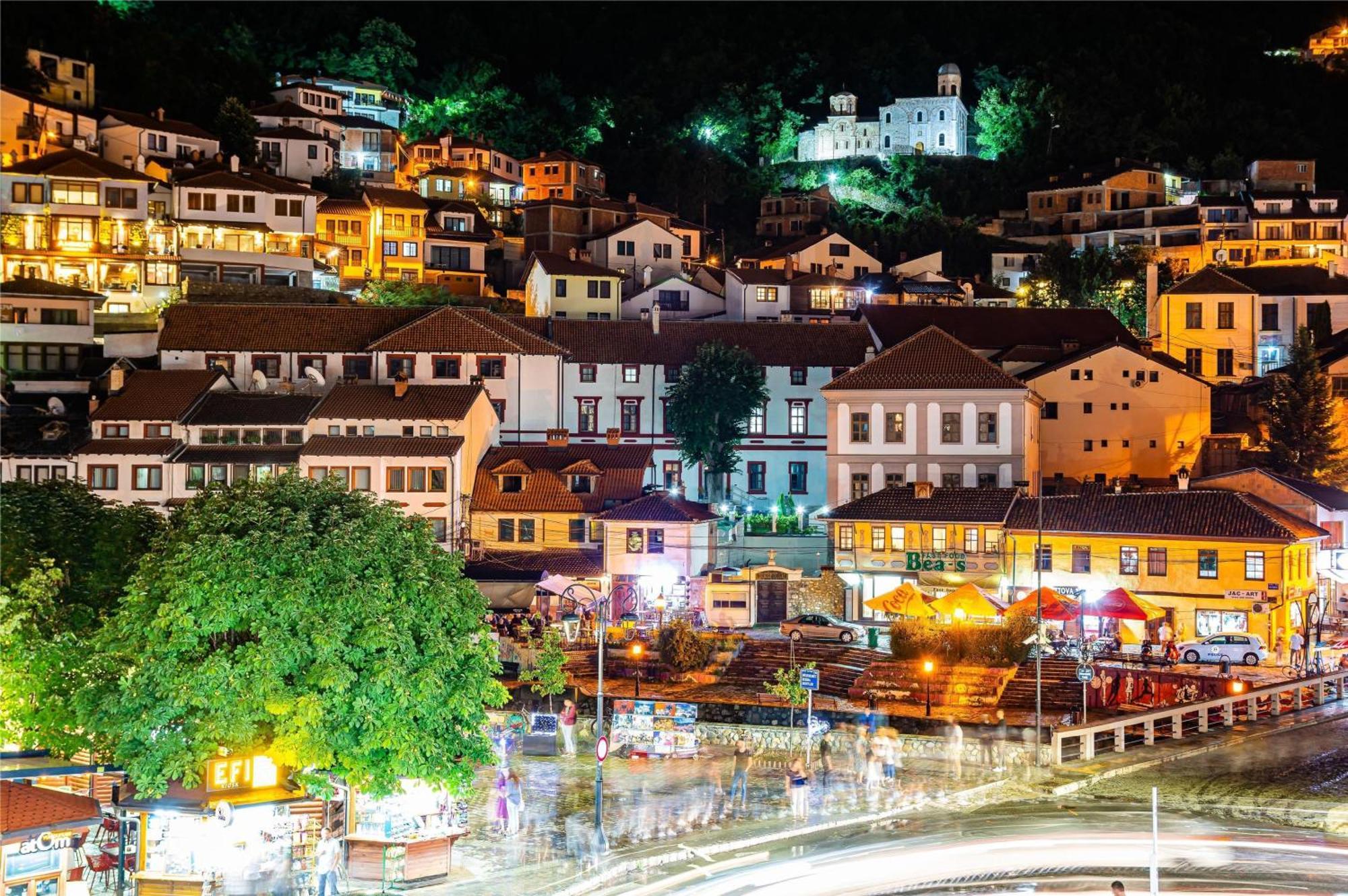 Sky Hotel Prizren Extérieur photo
